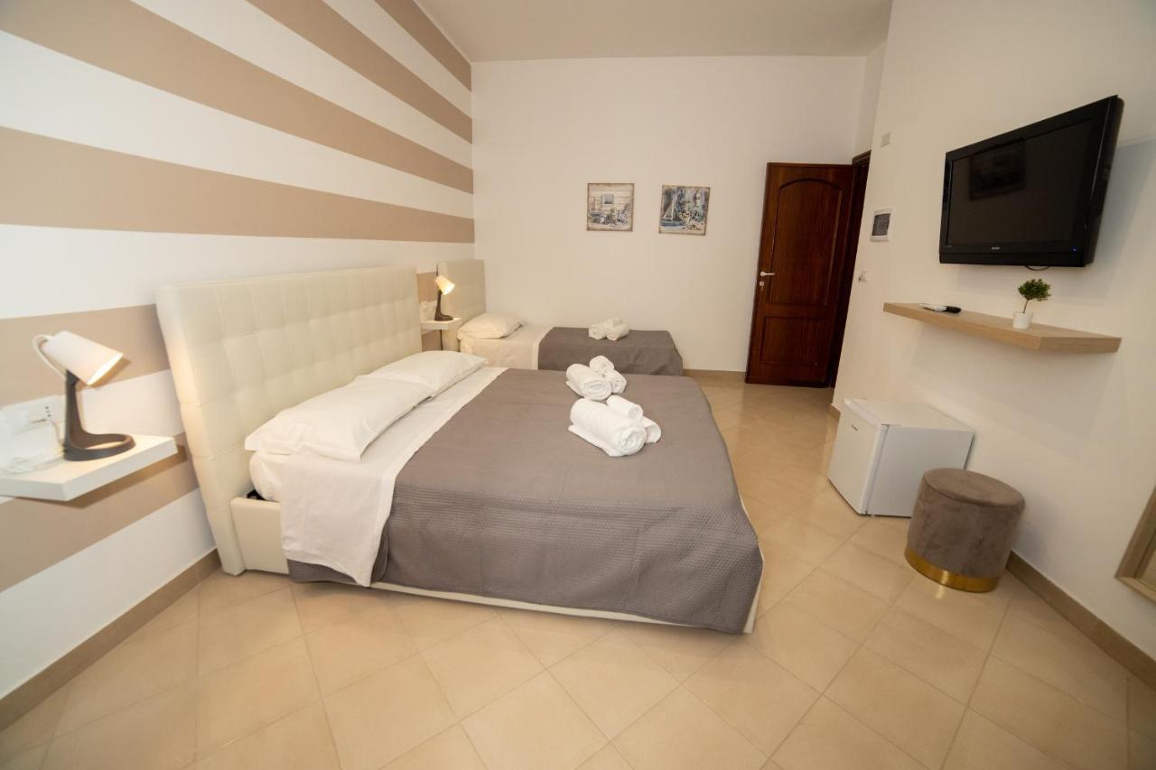 B&B Zio Luciano Avola Kültér fotó